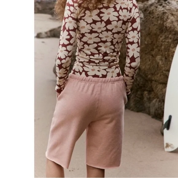 Free People Fp movement For The Win Long Shorts in Pastel Peach Sz M NWT $58 - Picture 4 of 7